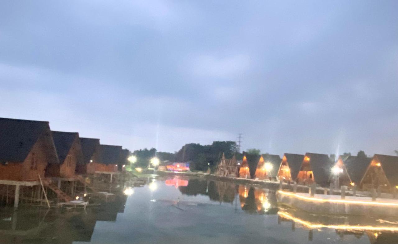 Resort & Resto Talaga Sundayana سوبانج المظهر الخارجي الصورة